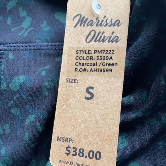 NWT Active Bottom / Leggings - Picture 5 of 6